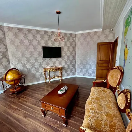 Cazino Maritim Апартаменти Констанца